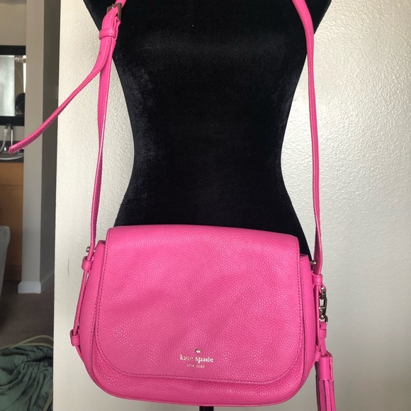 Kate Spade - Picture 1 of 4